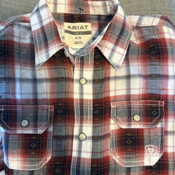 ARIAT BOYS' HAYNE RETRO PLAID PRINT LONG SLEEVE SNAP WESTERN SHIRT medium NEW - Picture 2 of 4